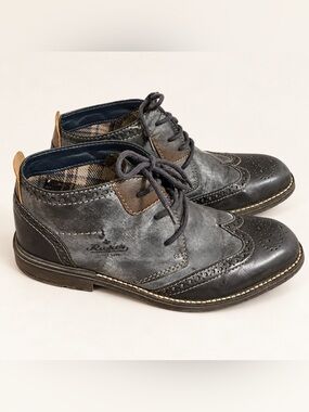 Rieker Men's Gray and Black Chukka Wingtip Boots size 9 EU 42
